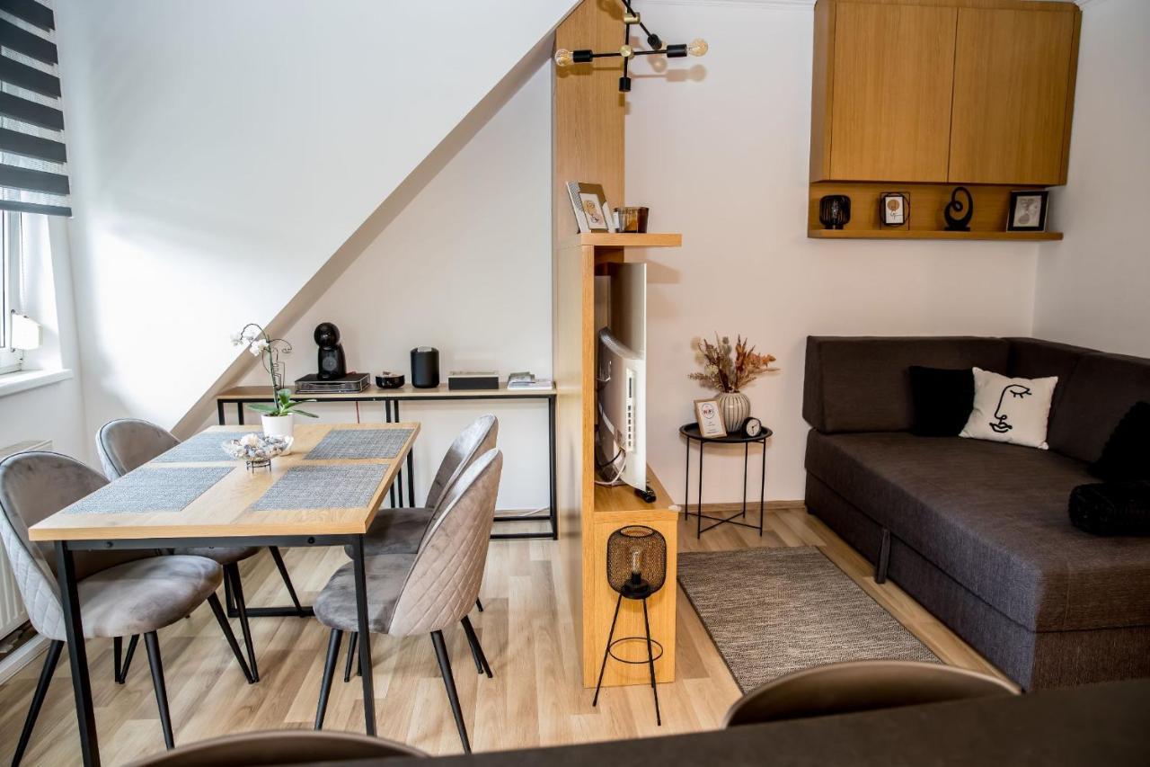 Rose Gold Apartment Zalaegerszeg Εξωτερικό φωτογραφία